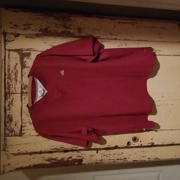 Men's Adidas Red V-Neck Short Sleeve Shirt Size L - Picture 1 of 4